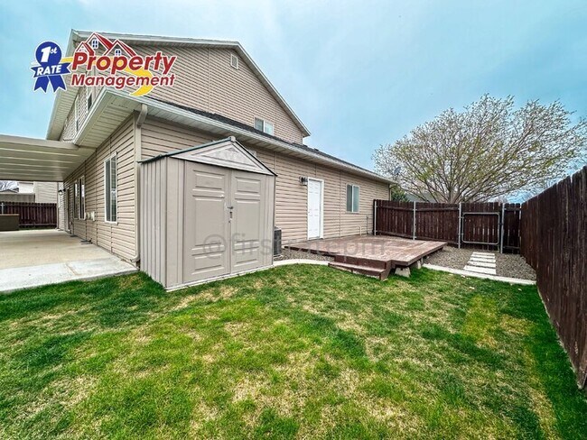 Building Photo - 2688 N Cinnamon Pl