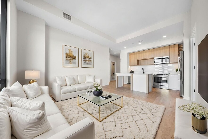 Building Photo - 255 W Falls Station Blvd