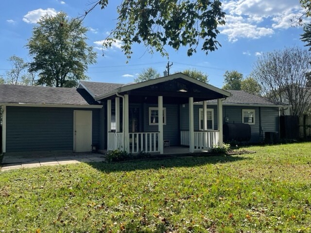Building Photo - 1412 Tuscarora Dr