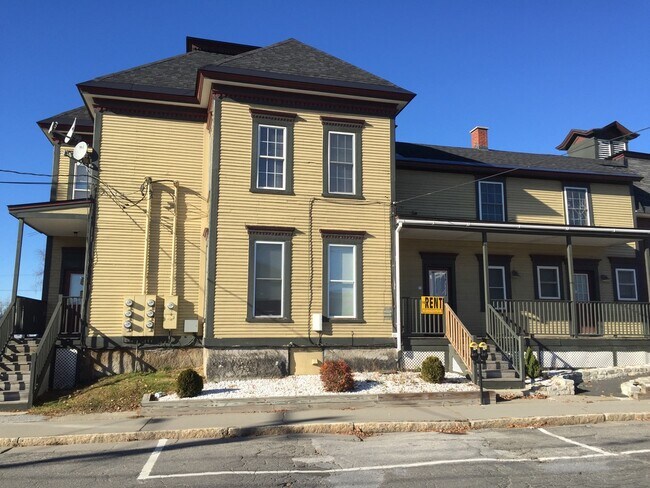 Primary Photo - 12 Cottage St