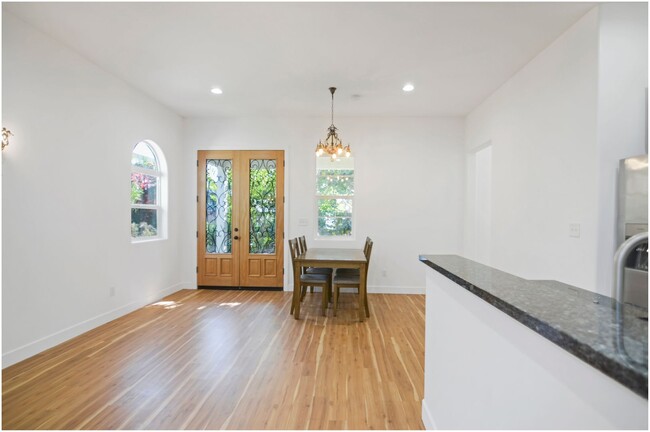 Building Photo - Charming 1 bedroom ADU in Santa Ana!