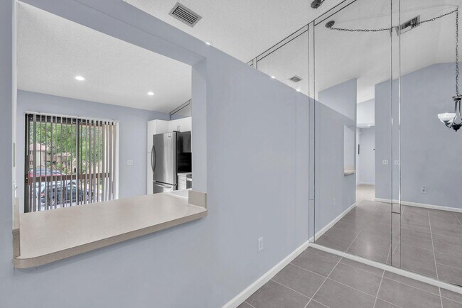 Building Photo - 12970 Dartford Trail