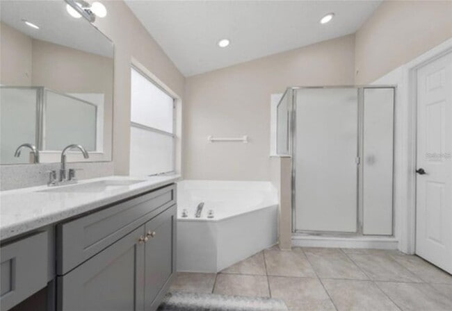Building Photo - 437 Julliard Blvd