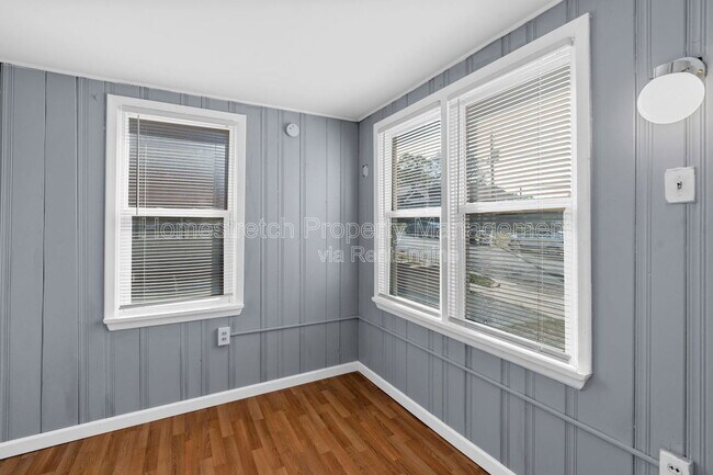 Building Photo - 44 Blakemore Pl