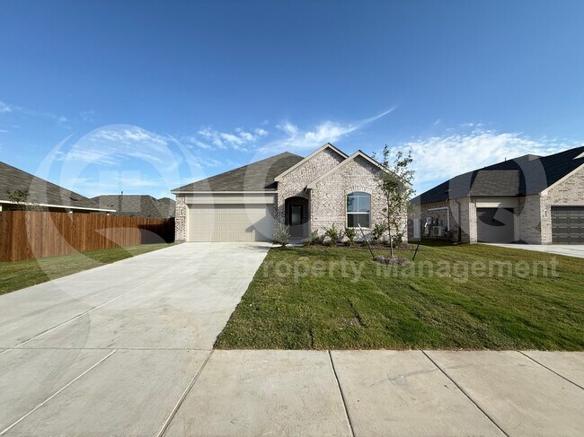 Primary Photo - 454 Ridge Dr