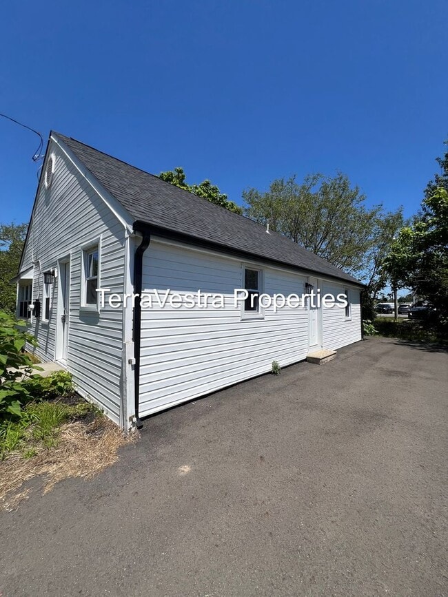 Building Photo - 3 Bed in Mullica Hill! Eligible for $500 Security Deposit.