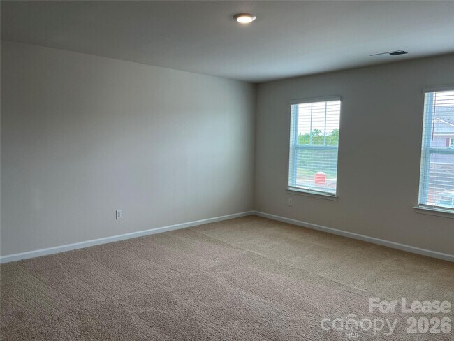 Building Photo - 119 Old Home Rd