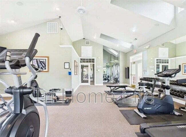 Building Photo - 12820 Ironstone Way