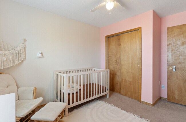 Building Photo - 1256 Ancestra Dr