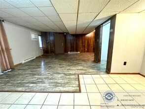 Building Photo - 21 Beth Ann Dr