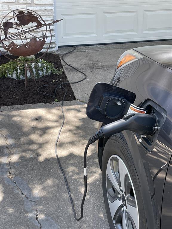 Building Photo - 9206 Robins Nest Ln