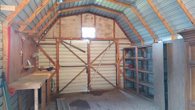 Building Photo - 1531 Co Rd 269