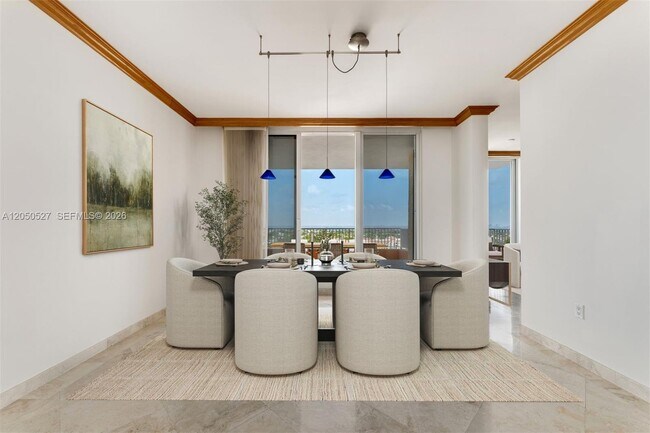 Building Photo - 785 Crandon Blvd