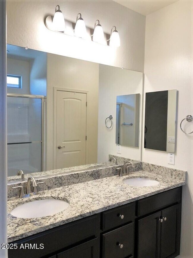 Building Photo - 12220 W Hide Trail