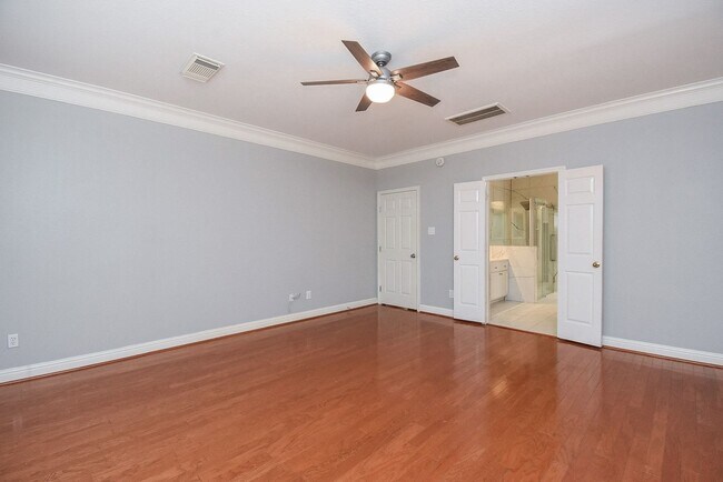 Building Photo - 51 Rivercoach Ln