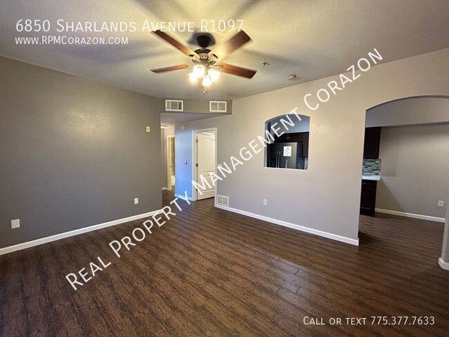 Building Photo - 2 Bed, 2 Full Bath Downstairs Condo For Re...