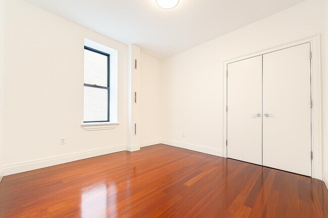 Building Photo - 611 W 137th St