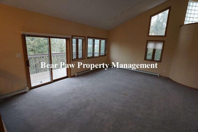 Building Photo - Unbelievable Views in this Stunning Contemporary Mountain Home!!