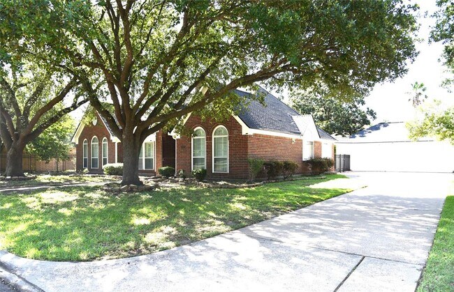 Building Photo - 14103 Owens Rd