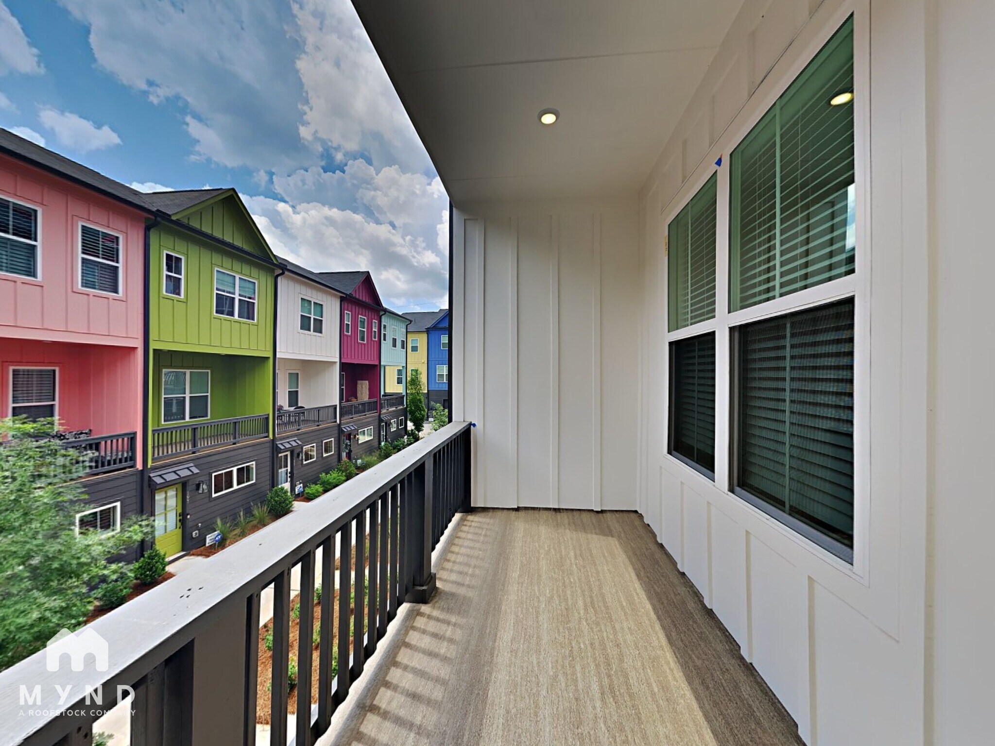 Building Photo - 155 Color Cir