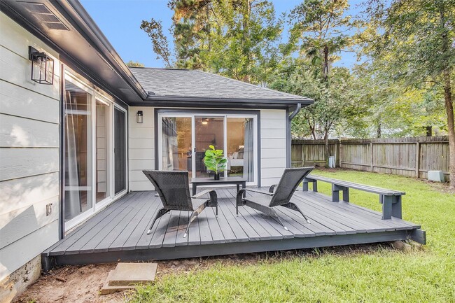 Building Photo - 6 Spurwood Ct