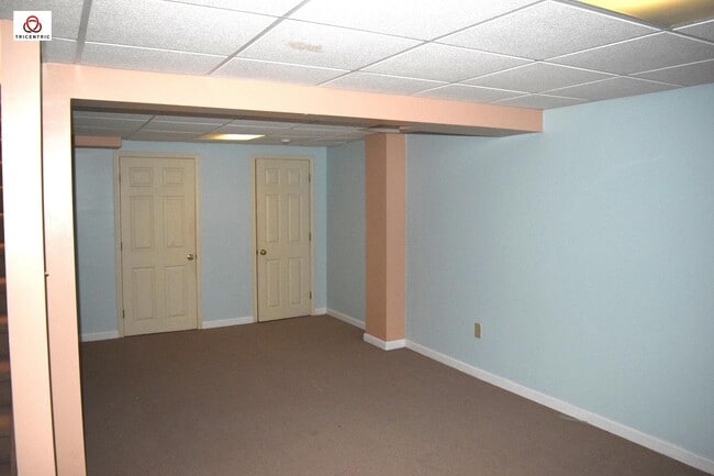 Building Photo - 1566 Heron Cir