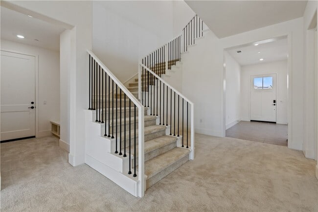 Building Photo - 4851 Rideline Rd