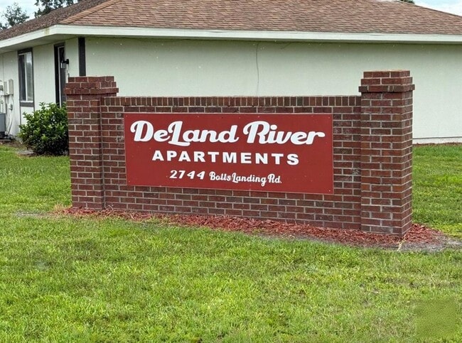 Building Photo - 2744 Botts Landing Rd