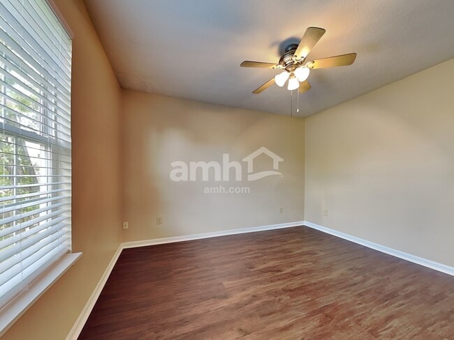 Building Photo - 10875 Cannonade Ct