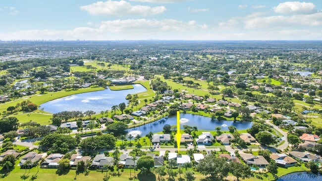 Building Photo - 13760 Sand Crane Dr