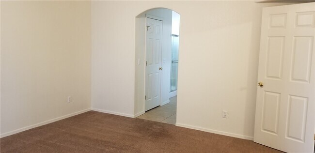 Building Photo - 4867 Santa Evinita Rd