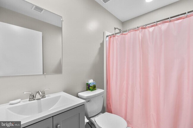 Building Photo - 8221 Millfield Ct