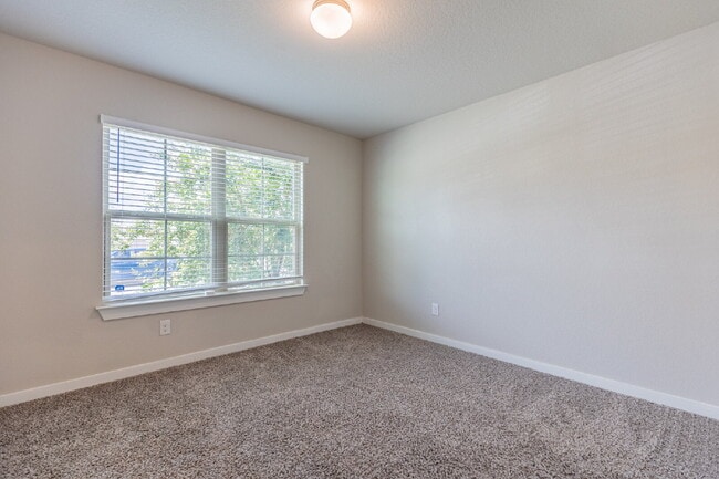 Building Photo - 10583 Penelope Way