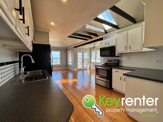 Building Photo - Stunning 2-Bedroom Tacoma Home with Dash P...