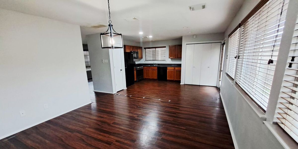 Building Photo - 955 Verde Trails Dr