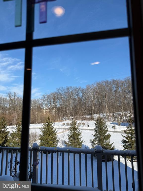 Building Photo - 31 Par Ln