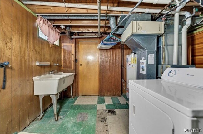 Building Photo - 85 Warsaw St