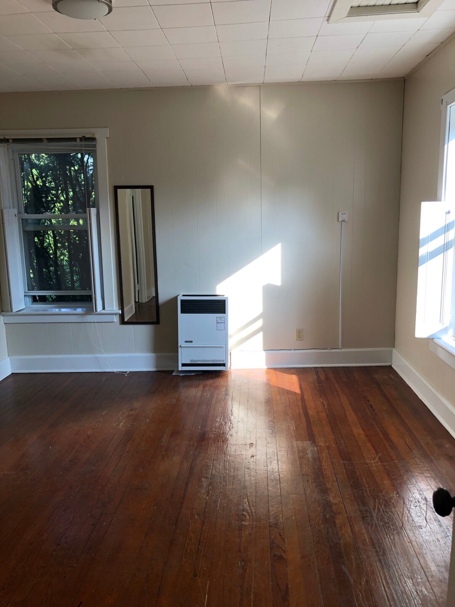 Building Photo - 237 M Aly