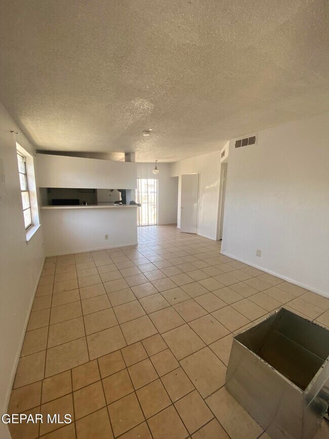 Building Photo - 8913 Ankerson St