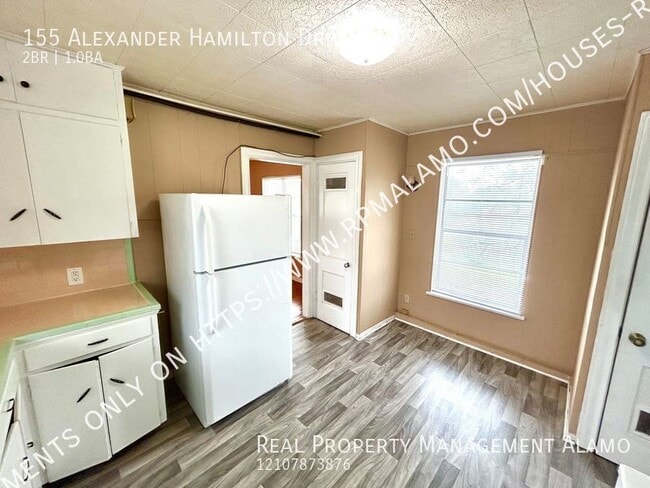 Building Photo - 157 Alexander Hamilton Dr