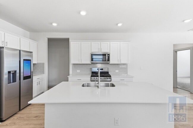 Building Photo - 8129 Linnie Ln