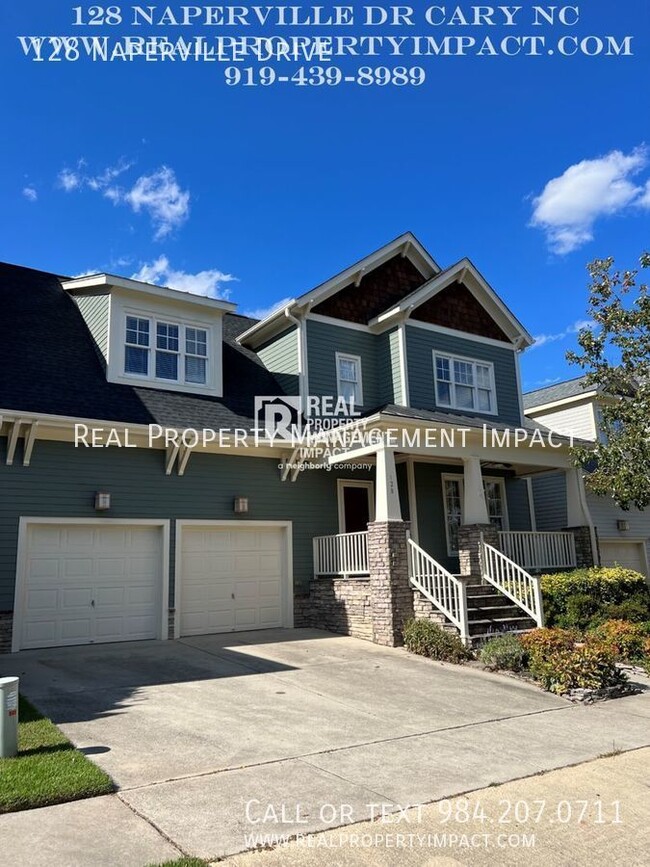 Building Photo - Beautiful 4 Bedroom 2.5 Bath with welcomin...