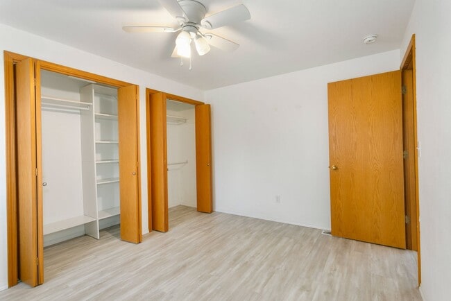 Building Photo - 2bd 2ba luxury duplex