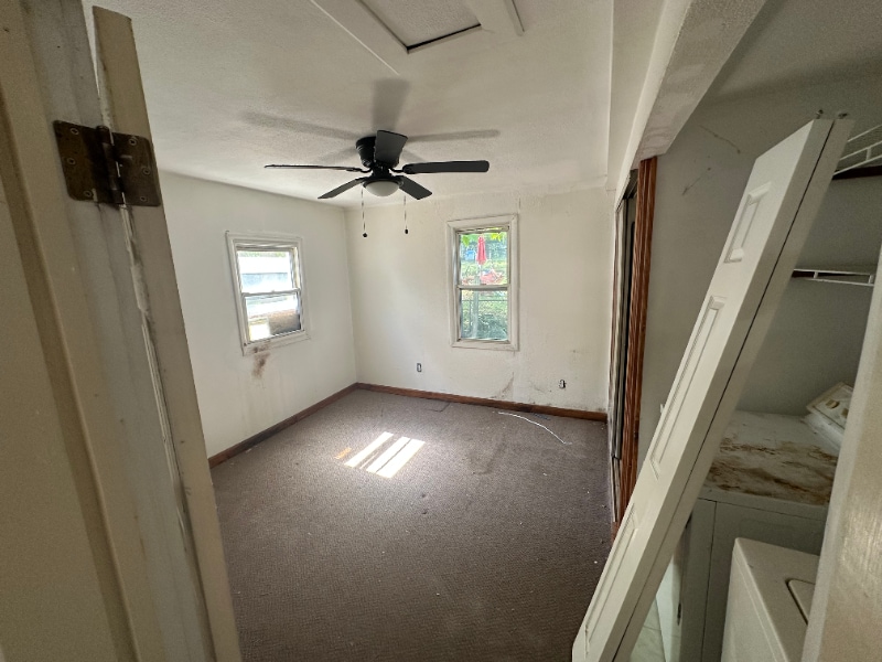 Building Photo - 214 Barto Dr