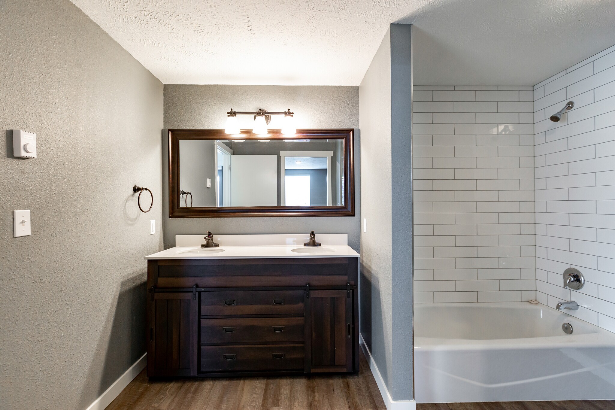 Building Photo - 3507 E 57th Ave