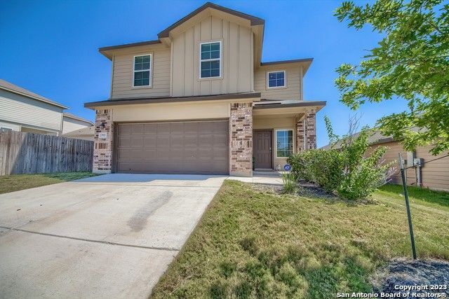 Primary Photo - 13915 Arkose