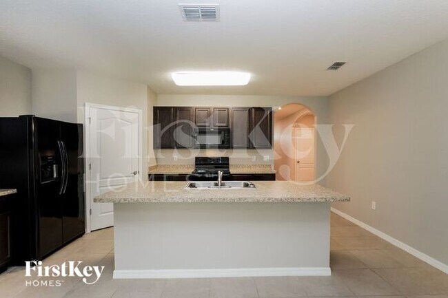 Building Photo - 855 Sheen Cir