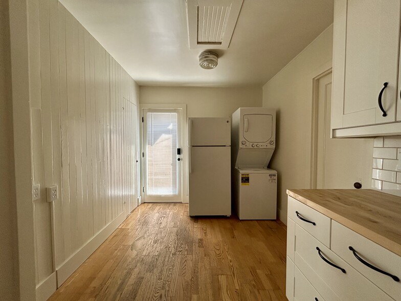 Kitchen facing back door - 3442 1st St