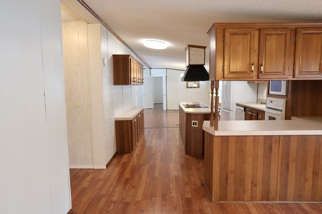 Building Photo - 922 Moss Oak Ct