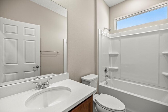 Building Photo - 5828 SW 76th Ct